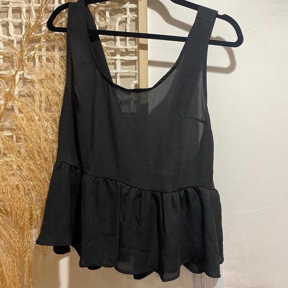 Pins and needle large black peplum top bow